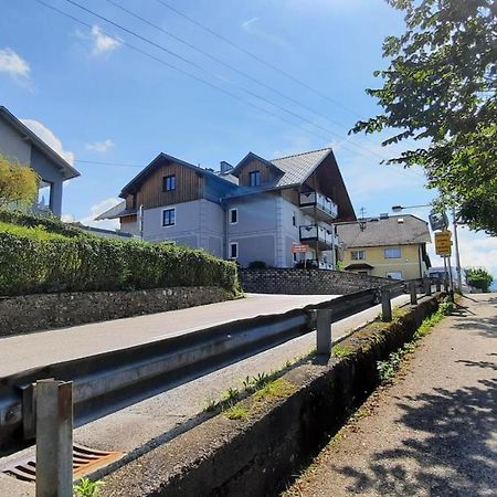 Ferienwohnung Agerblick 3 Zimmer Mit Kueche, 83M2 Lenzing エクステリア 写真