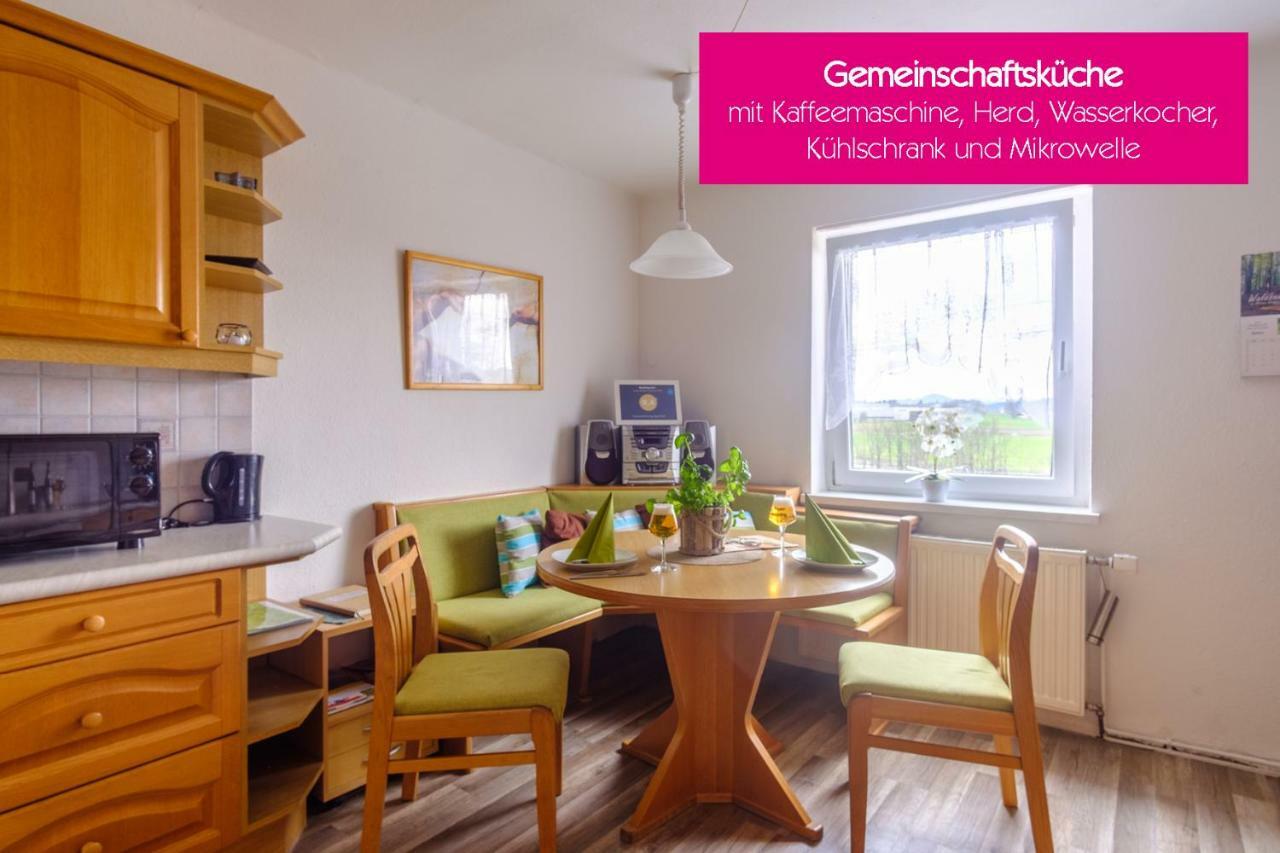 Ferienwohnung Agerblick 3 Zimmer Mit Kueche, 83M2 Lenzing エクステリア 写真